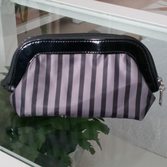 Ulta Make-up Case/Clutch - Picture 7 of 7